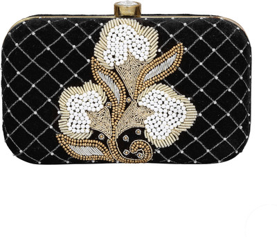 

MaFs Party Black Clutch