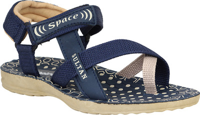 

Claptrap Boys Velcro Sports Sandals(Blue