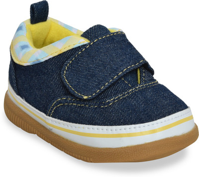 

Kiwi Boys Velcro Moccasins(Blue