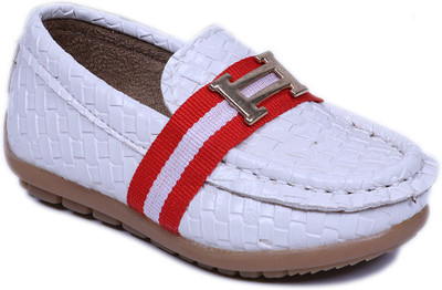 

FEETWELL Boys Slip on Moccasins(White, Wht