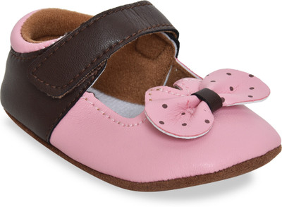 

Kiwi Girls Velcro Ballerinas(Pink