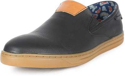 

Van Heusen Casuals For Men(Black