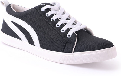 

entiqs Shoe Mate Outdoors (Black) Casuals For Men(Black