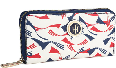 

Tommy Hilfiger Women Trendy White Genuine Leather Wallet(8 Card Slots)