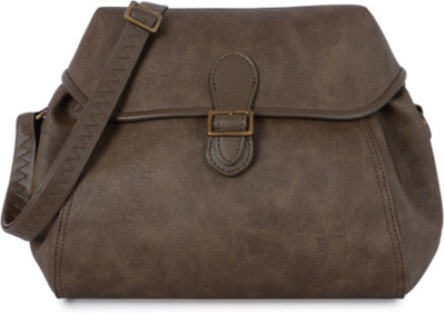 

Baggit Women Casual Brown PU Sling Bag