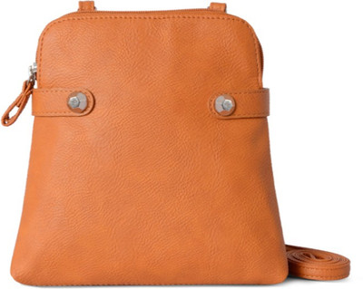 

Baggit Women Casual Tan PU Sling Bag