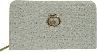

Baberwal Enterprises Party Silver Clutch