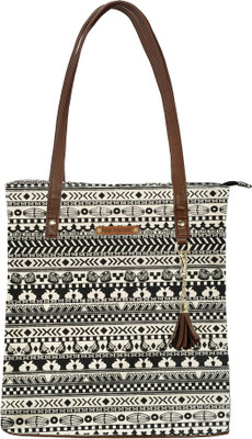 

FUNK FOR HIRE Tote(Black, White)