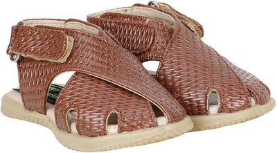 

BUCKLED UP Boys Velcro Strappy Sandals(Brown