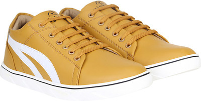 

Knight Ace Trendy Sneakers For Men(Bronze