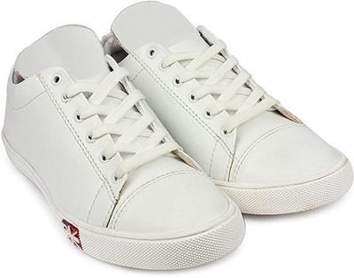 

Aadi AADI MEN'S WHITE NEW LOOK OUTDOOR CASUAL SHOES Outdoors For Men(White