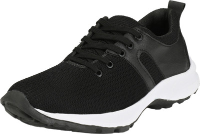 

BottleBruss Springs Training & Gym Shoes For Men(Black