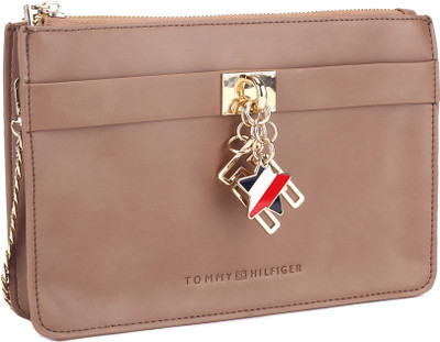 

Tommy Hilfiger Women Casual Brown PU Sling Bag