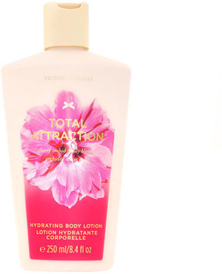 

Victoria's Secret Total Atrraction Body Lotion Hydrating -250ml(250 ml)