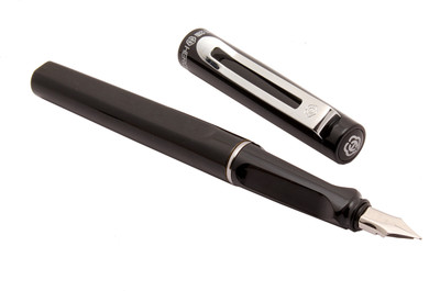 Ledos Original Hero 1515 Safari Al-Star Gloss Black Fine Nib Converter Fountain Pen(Ink Color - converter mechanism)
