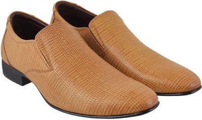 

Metro Awesome Slip On For Men(Beige, 20;beige