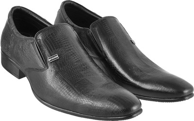 

Metro Awesome Slip On For Men(Black, 11;black