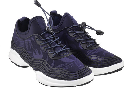 Metro Awesome Running Shoes For Men(Blue, Purple, 45;blue
