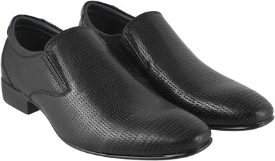 

Metro Awesome Slip On For Men(Black, 11;black