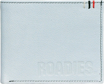 

Roadies Men Grey Genuine Leather Wallet(6 Card Slots)