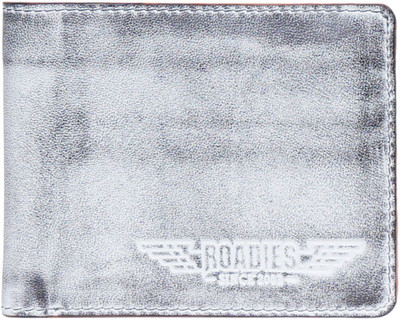 

Roadies Men Grey Genuine Leather Wallet(6 Card Slots)