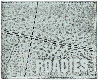

Roadies Men Green Genuine Leather Wallet(6 Card Slots)
