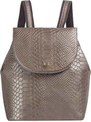

Hidesign MEKONG 01-SNAKE MEL RANCH CANVAS-METALLIC BLACK 2.5 L Backpack(Brown)