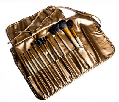 

HBO Hi-Quality Super Makeup Brush with Leather Bag(Pack of 12)