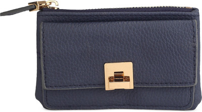 

Accessorize Casual Silver Clutch