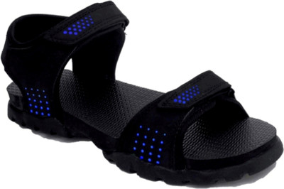 Begone Men Blue Sandals