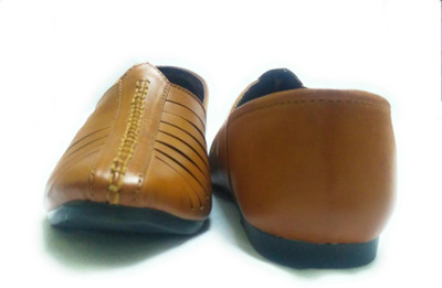 

kolhapuri Jutis For Men(Brown, Tan
