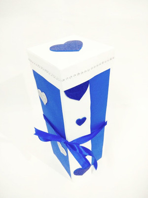 Vista Unix Blue Tower Box