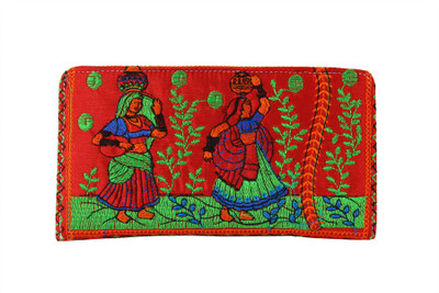 

streetkart Party Red Clutch