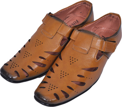 

FOX HUNT Men BROWN Sandals