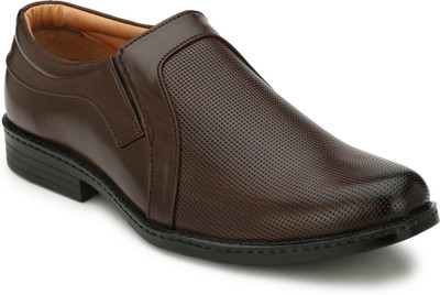 

Azzaro Black DUCAS Slip On For Men(Brown