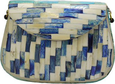 

GREEN CRAFTS Casual Multicolor Clutch