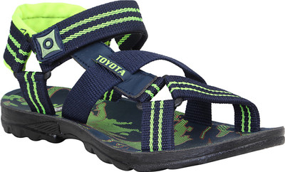 Claptrap Men Green Sports Sandals