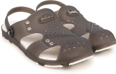 

Footista Men Brown Clogs
