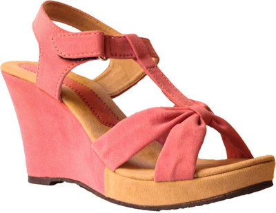 

Spellio Women Pink Wedges