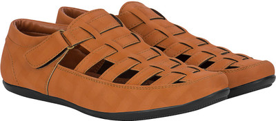 

Namah Men Beige Sandals