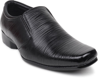 

Bata Men's Formal Slip On For Men(Black