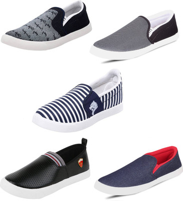 

Wwodcell Loafers For Men(Multicolor, Grey