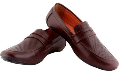 

Smoky Premium Loafers Loafers For Men(Brown
