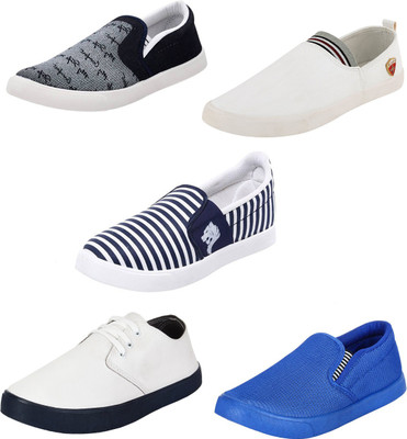 

Wwodcell Loafers For Men(Multicolor, Grey