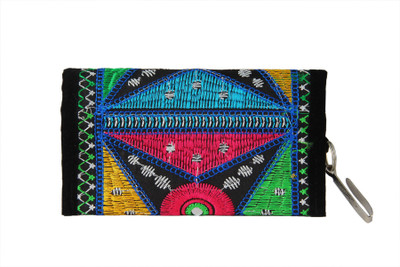 

streetkart Women Multicolor Canvas Wallet(3 Card Slots), Black