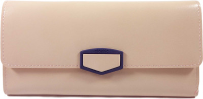 

SB Casual, Formal Pink Clutch
