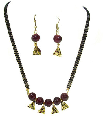 SHREE MAULI CREATION Alloy Gold-plated Maroon Jewellery Set(Pack of 1)