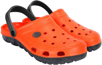 Corpus Men Orange Casual