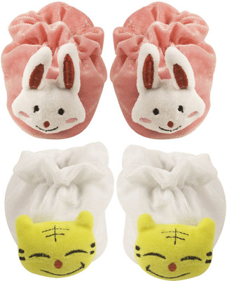 

Ole Baby Booties(Toe to Heel Length - 10 cm Black)