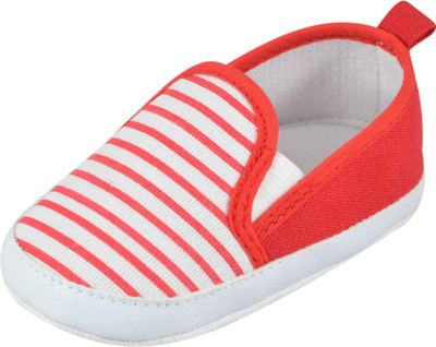 

Instabuyz Boys & Girls Slip on Sneakers(Red